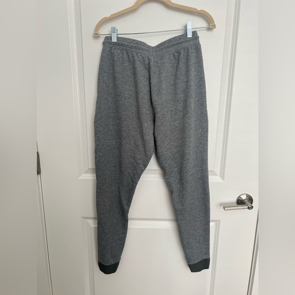 Gymshark Sweatpants - Picture 2 of 4